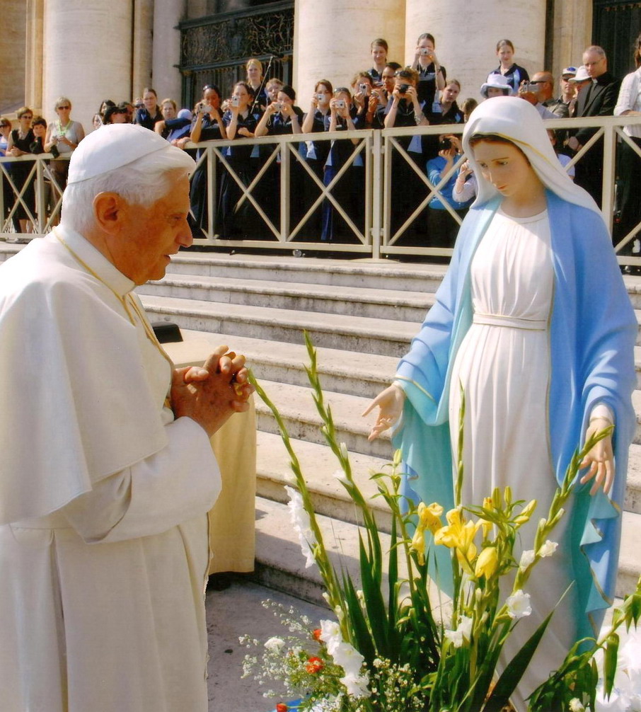 A Maria di Papa Benedetto XVI°